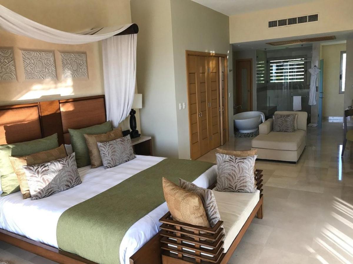 Suites At Garza Blanca Preserve Resort & Spa بويرتو فالارتا المظهر الخارجي الصورة